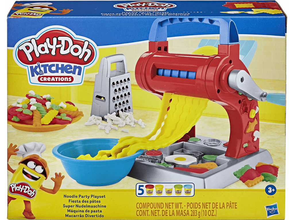 Play-Doh Kitchen Creations Noodle Party Playset for Kids 3 Years and Up with 5 Non-Toxic Colors
